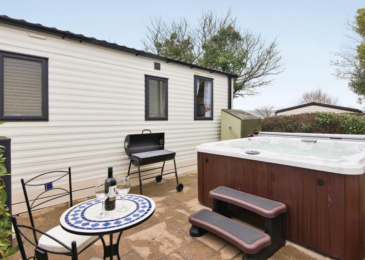 Tan Rallt Holiday Park & Spa Abergele Exterior photo