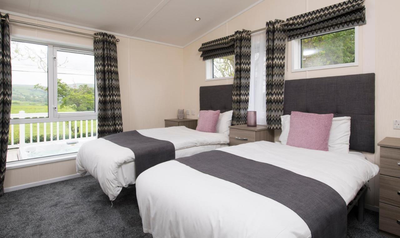Tan Rallt Holiday Park & Spa Abergele Exterior photo
